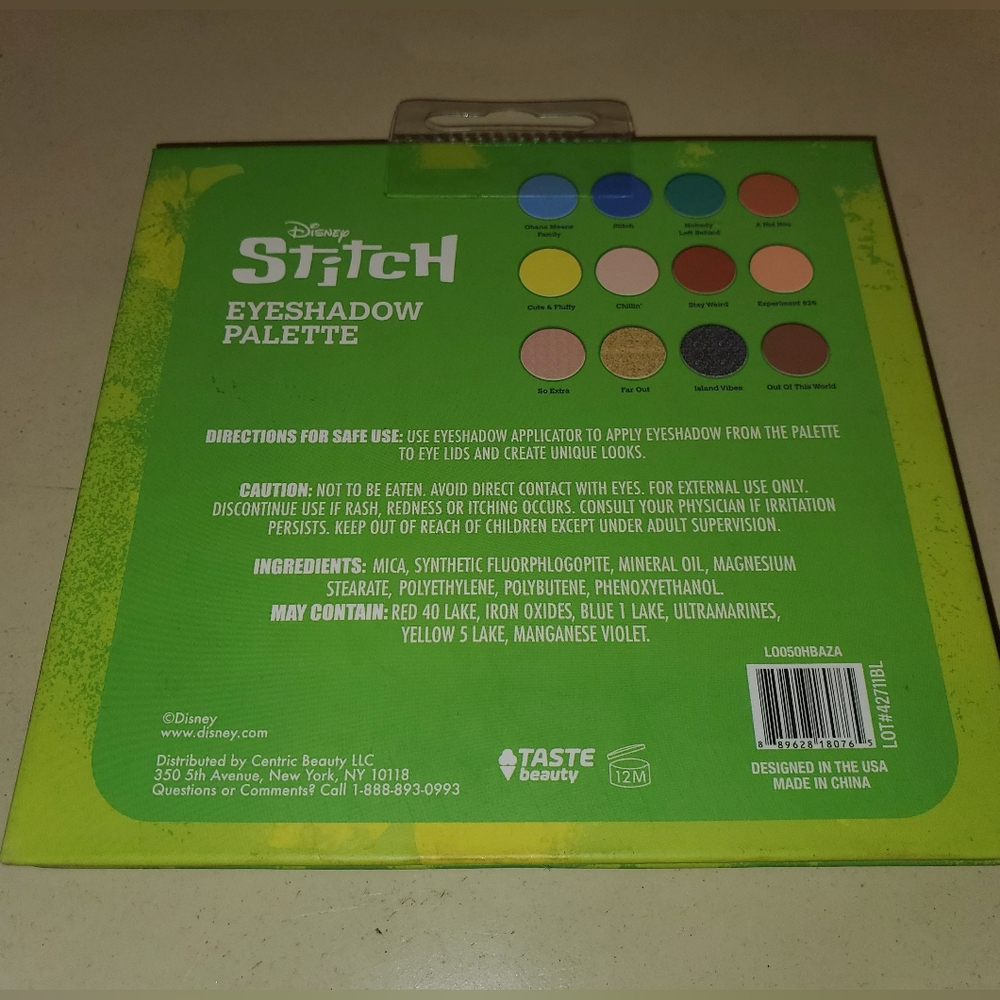 New Disney Stitch 12 Color Eyeshadow Mirror Palette - Picture 5 of 5